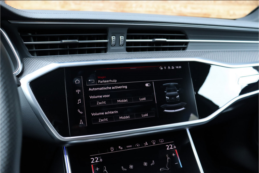 Audi RS7 4.0 V8 TFSI quattro **Dynamic Plus/4ws/Ceramic/Carbon/HUD/Pano/Matrix/360**