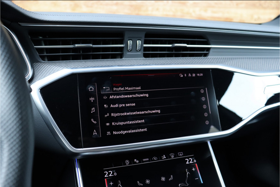 Audi RS7 4.0 V8 TFSI quattro **Dynamic Plus/4ws/Ceramic/Carbon/HUD/Pano/Matrix/360**