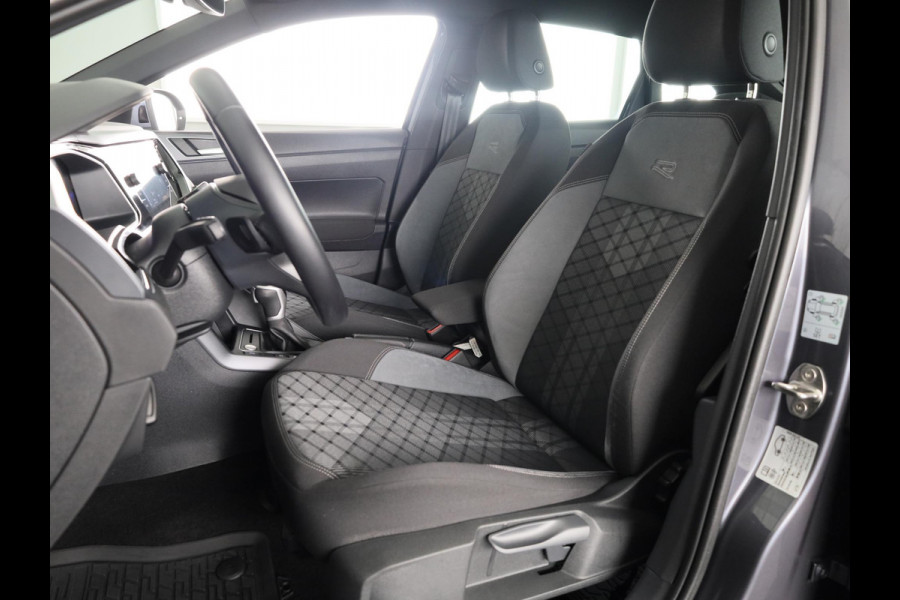 Volkswagen Taigo 1.5 TSI R-Line Business 150PK | Automaat (DSG) | Navigatie | Camera | Stoelverwarming | 18 Inch | Keyless entry