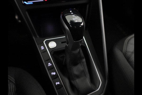 Volkswagen Taigo 1.5 TSI R-Line Business 150PK | Automaat (DSG) | Navigatie | Camera | Stoelverwarming | 18 Inch | Keyless entry