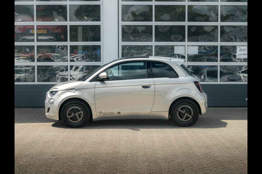 Fiat 500E Giorgio Armani Collector's Edition 42 kWh | 17% Bijtelling | Zeer Exclusief | Beperkte Oplage !