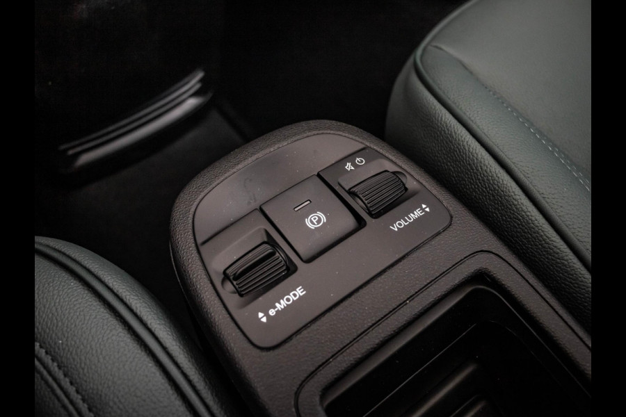 Fiat 500E Giorgio Armani Edition 42 kWh | 17% Bijtelling | Zeer Exclusief | Beperkte Oplage !