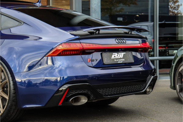 Audi RS7 4.0 V8 TFSI quattro **Dynamic Plus/4ws/Ceramic/Carbon/HUD/Pano/Matrix/360**