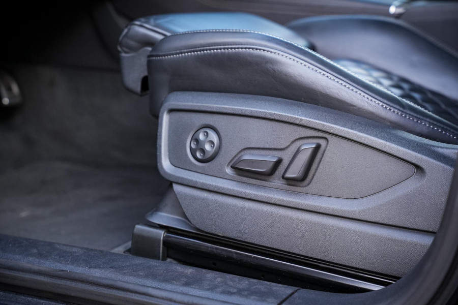 Audi Q5 3.0 TDI quattro SQ5 Panoramadak Luchtvering B&O Carbon Adapt. Cruise 360Cam Memory 21''LM