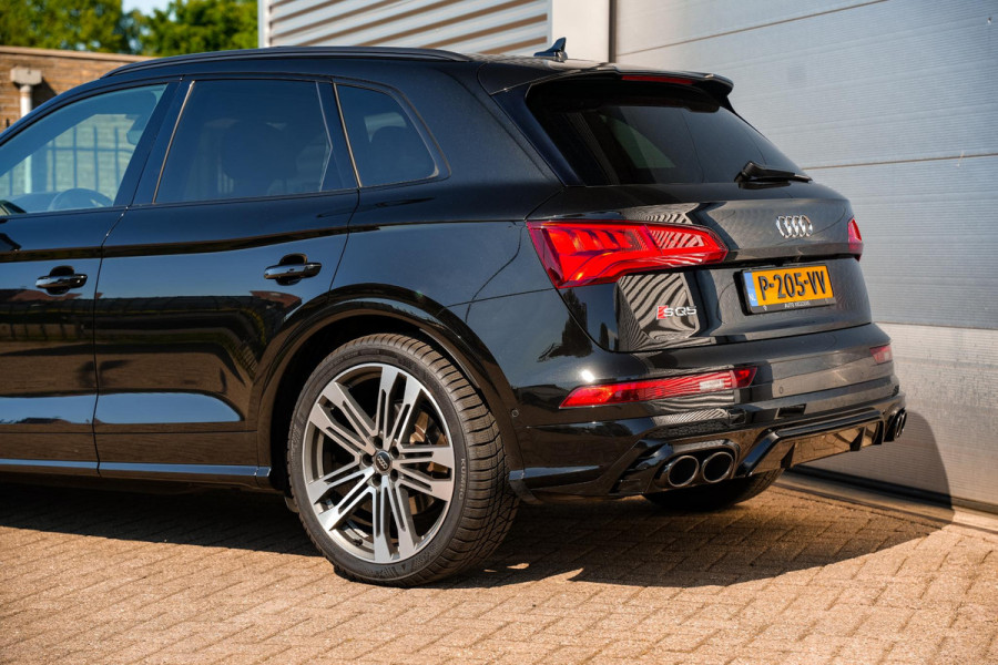 Audi Q5 3.0 TDI quattro SQ5 Panoramadak Luchtvering B&O Carbon Adapt. Cruise 360Cam Memory 21''LM