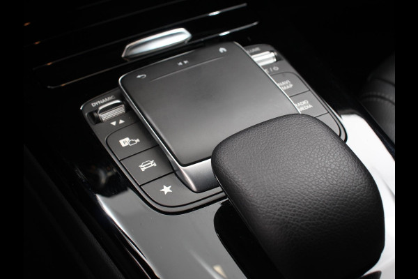 Mercedes-Benz CLA-Klasse Shooting Brake 200 163pk DCT Progressive | Navigatie | Camera | Parkeersensoren | Elektrische achterklep | Stoelverwarming | Cruise Control | Ledverlichting | Climate Control