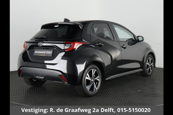 Toyota Yaris 1.5 Hybrid 115 Dynamic Luxury | Stuur- & Stoelverwarming | Dodehoek Detectie | Comfort Pack |
