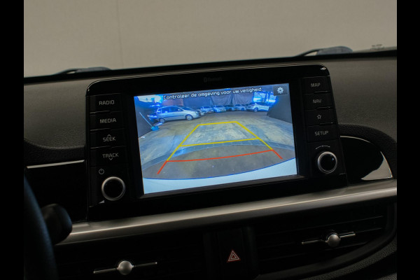 Kia Picanto 1.0 CVVT ComfortPlusLine Navigator Sport (APPLE CARPLAY.NAVI,CAMERA,LED,SPORTSTOELEN,AIRCO,PDC,NETTESTAAT)