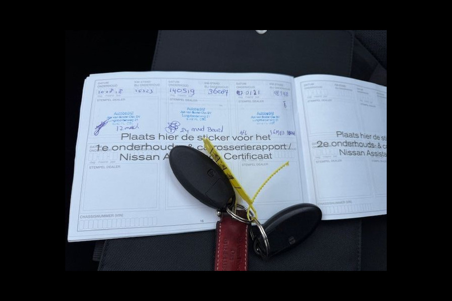 Nissan QASHQAI 1.6 Turbo 164pk N-Vision Airco/ECC,Navigatie,Camera,Panoramadak,Leder/Alcantara Interieur