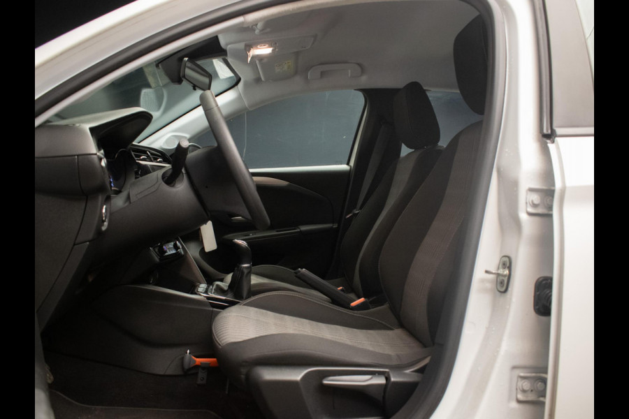 Opel Corsa 1.2 Edition Sport (APPLE CARPLAY,NAVI,LANE ASSIST,PDC,LED,CRUISE,ELEKTRISCH PAKKET,SPORTSTOELEN,NETTE STAAT)