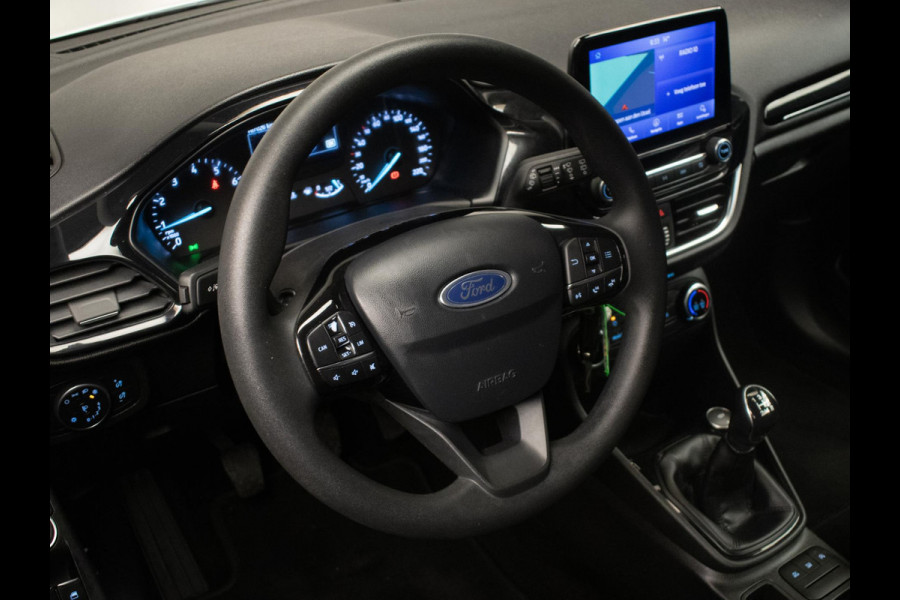 Ford Fiesta 1.1 Sport (APPLE CARPLAY,NAVI,CRUISE,LED,BLACK&WHITE EDITION,ELEKTRISCH PAKKET,SPORTSTOELEN,NETTE STAAT)
