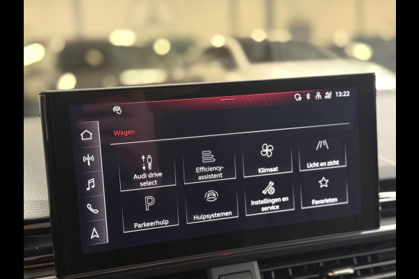 Audi A4 Limousine 35 TFSI S edition Competition 3 x S-line | NAP | Pano | Stoelverwarming | Sfeerverlichting | DAB | CarPlay