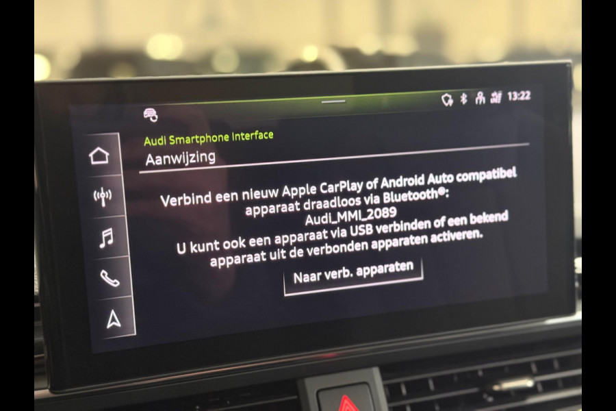 Audi A4 Limousine 35 TFSI S edition Competition 3 x S-line | NAP | Pano | Stoelverwarming | Sfeerverlichting | DAB | CarPlay