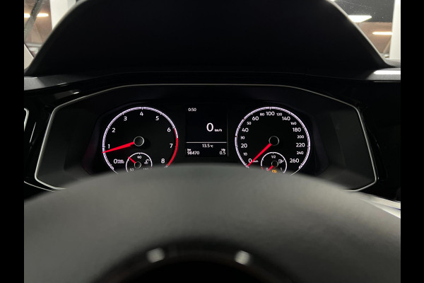 Volkswagen Polo 1.0 TSI Highline |Stoelverwa. | PDC | PANO |