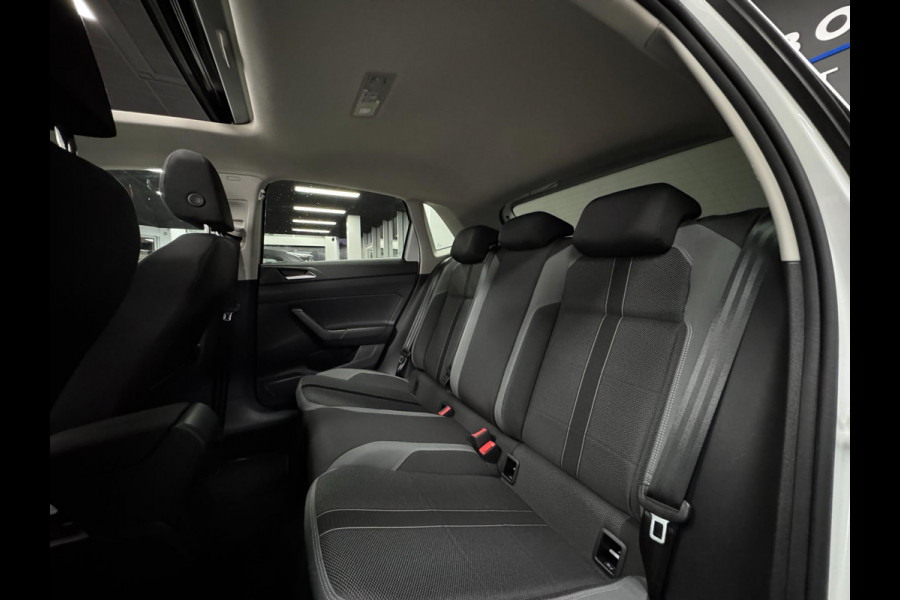 Volkswagen Polo 1.0 TSI Highline |Stoelverwa. | PDC | PANO |