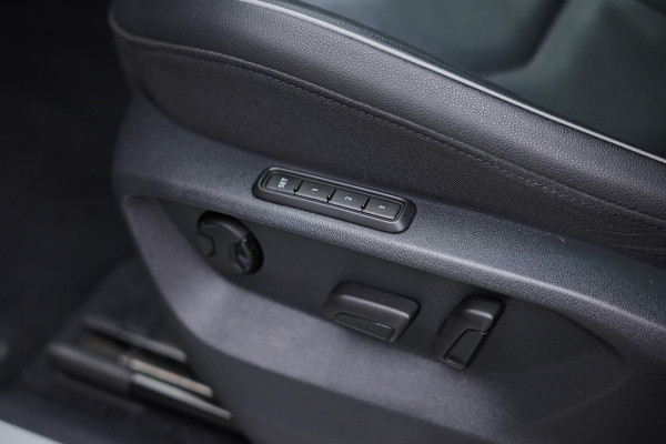 Volkswagen Tiguan Allspace 1.5 TSI Highline Business R 7p. |Pano|360|Dyn|Memory|Leder|Dodehoek|ACC|