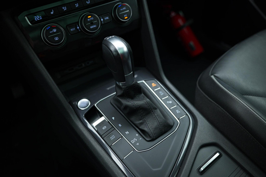 Volkswagen Tiguan Allspace 1.5 TSI Highline Business R 7p. |Pano|360|Dyn|Memory|Leder|Dodehoek|ACC|