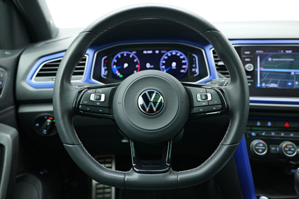 Volkswagen T-Roc 2.0 TSI 4Motion R |Pano|Akra|Dodehoek|Beats|Leder|