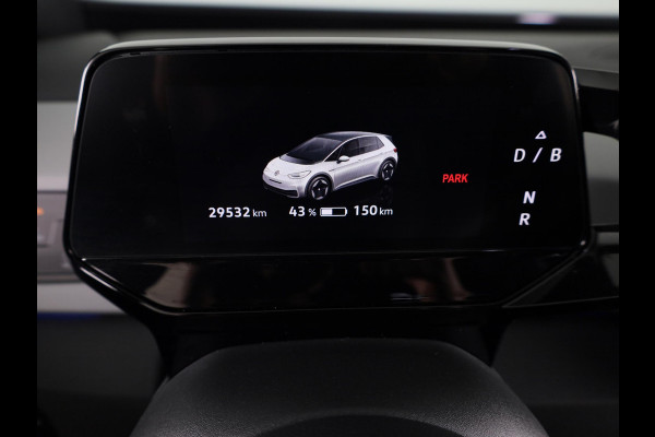Volkswagen ID.3 First Plus 58 kWh 204 pk | Navigatie | Parkeersensoren | Achteruitrijcamera | Adaptieve cruise control | Matrix LED koplampen | Stoelverwarming |