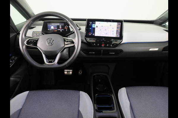 Volkswagen ID.3 First Plus 58 kWh 204 pk | Navigatie | Parkeersensoren | Achteruitrijcamera | Adaptieve cruise control | Matrix LED koplampen | Stoelverwarming |