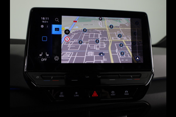 Volkswagen ID.3 First Plus 58 kWh 204 pk | Navigatie | Parkeersensoren | Achteruitrijcamera | Adaptieve cruise control | Matrix LED koplampen | Stoelverwarming |