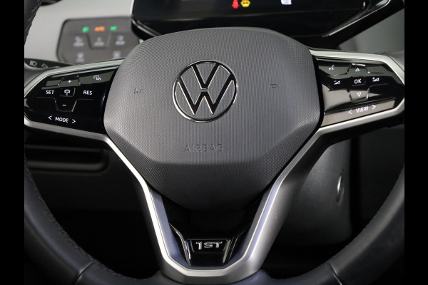 Volkswagen ID.3 First Plus 58 kWh 204 pk | Navigatie | Parkeersensoren | Achteruitrijcamera | Adaptieve cruise control | Matrix LED koplampen | Stoelverwarming |