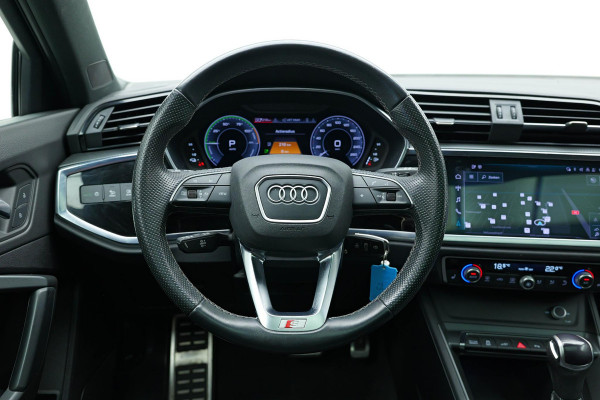 Audi Q3 Sportback 45 TFSI e S-Edition |Pano|3xS-Line|Camera|Dodehoek|