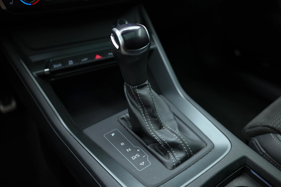 Audi Q3 Sportback 45 TFSI e S-Edition |Pano|3xS-Line|Camera|Dodehoek|