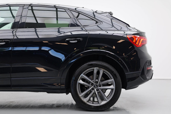 Audi Q3 Sportback 45 TFSI e S-Edition |Pano|3xS-Line|Camera|Dodehoek|