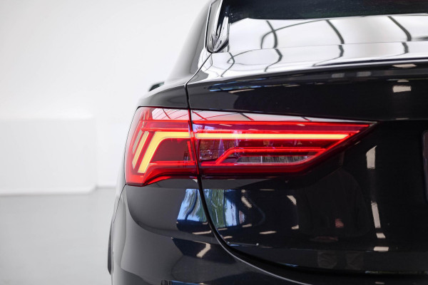 Audi Q3 Sportback 45 TFSI e S-Edition |Pano|3xS-Line|Camera|Dodehoek|