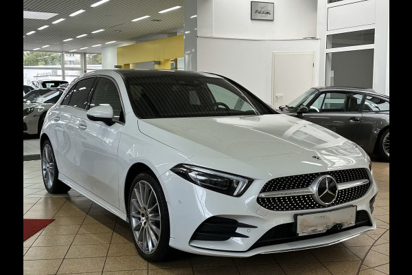 Mercedes-Benz A-Klasse 250e AMG ** LED, MBUX+, DISTR, PANORAMA, HuD, 2-Zone CLIMA, 19-inch LMV,  ** 1e EIG - UNFALLFREI ** ** INFORMEER OOK NAAR ONZE AANTREKKELIJKE FINANCIAL-LEASE TARIEVEN **