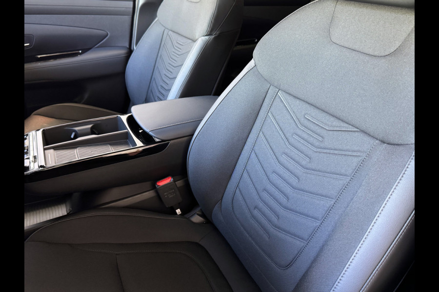 Hyundai Tucson 1.6 T-GDI PHEV SKY ✅NIEUWE AUTO✅ 252PK SCHUIFDAK CAMERA CARPLAY STOELVERW. V+A PLUG IN HYBRIDE - 5 JAAR GARANTIE phev