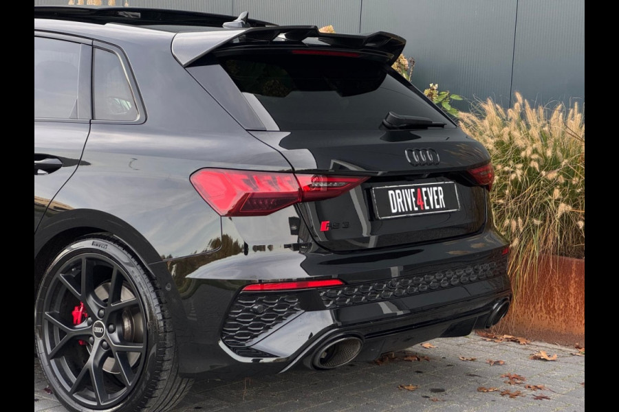 Audi RS3 Sportback 2.5 TFSI RS 3 quatt. PANO HUD NAVI CAMERA SPORTVELGEN