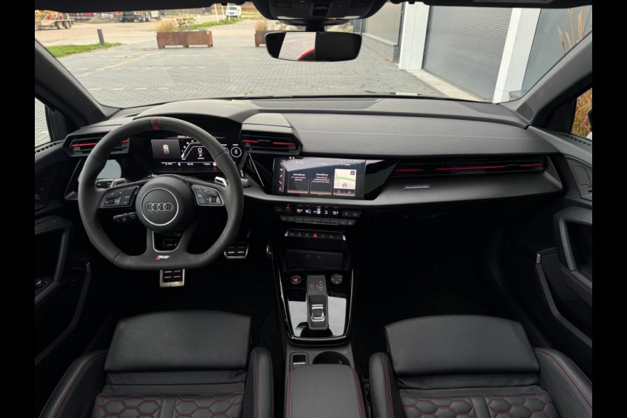 Audi RS3 Sportback 2.5 TFSI RS 3 quatt. PANO HUD NAVI CAMERA SPORTVELGEN