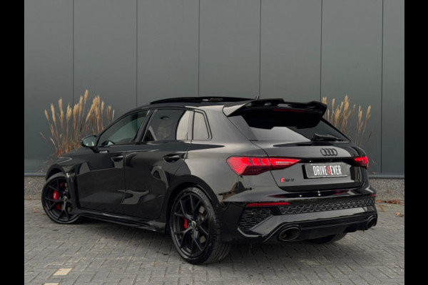 Audi RS3 Sportback 2.5 TFSI RS 3 quatt. PANO HUD NAVI CAMERA SPORTVELGEN