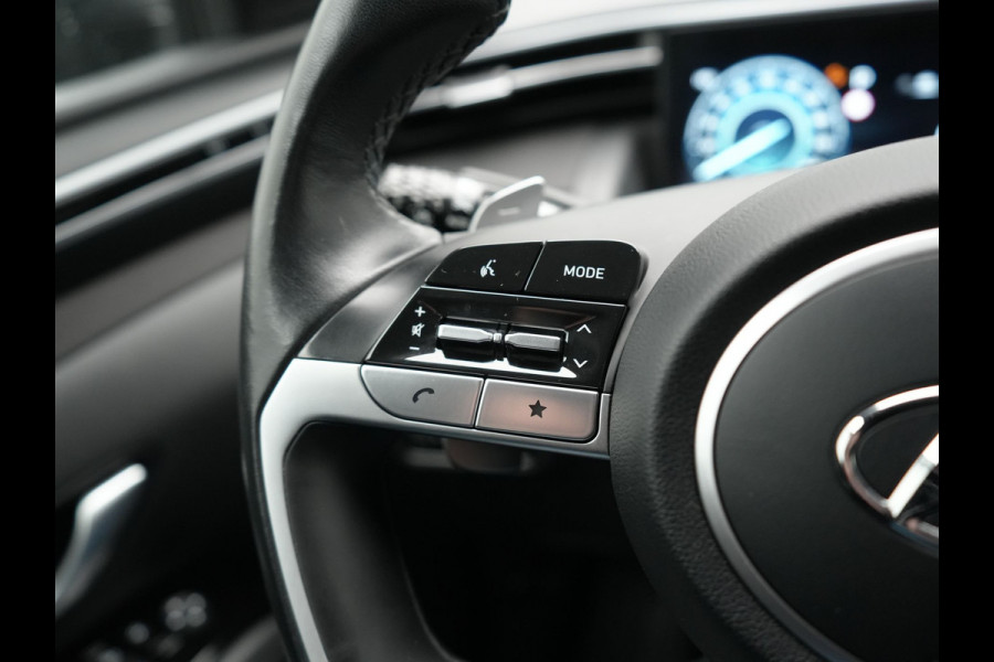Hyundai Tucson 1.6 T-GDI Premium Sky 4WD Plug In Hybrid 266pk Dealer O.H PHEV | Panodak | Adaptive Cruise | Camera | Krell Soundsystem | Keyless | Lederen Sporstoelen Memory & Ventilatie | Verwarmde Sportstoelen & Stuur | Apple Carplay | Pilot Assist | Navigatie |