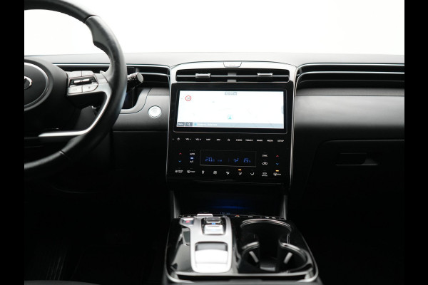 Hyundai Tucson 1.6 T-GDI Premium Sky 4WD Plug In Hybrid 266pk Dealer O.H PHEV | Panodak | Adaptive Cruise | Camera | Krell Soundsystem | Keyless | Lederen Sporstoelen Memory & Ventilatie | Verwarmde Sportstoelen & Stuur | Apple Carplay | Pilot Assist | Navigatie |