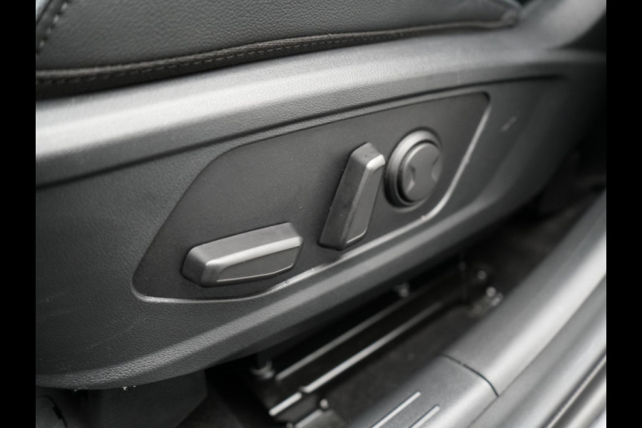 Hyundai Tucson 1.6 T-GDI Premium Sky 4WD Plug In Hybrid 266pk Dealer O.H PHEV | Panodak | Adaptive Cruise | Camera | Krell Soundsystem | Keyless | Lederen Sporstoelen Memory & Ventilatie | Verwarmde Sportstoelen & Stuur | Apple Carplay | Pilot Assist | Navigatie |