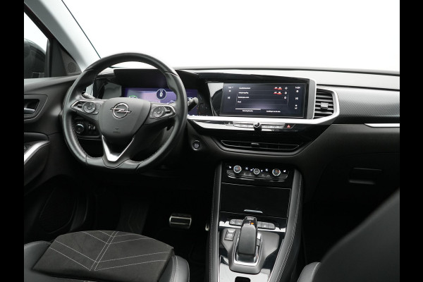 Opel Grandland 1.6 Turbo GS Line Facelift Plug In Hybrid 225pk Dealer O.H PHEV | Adaptive Cruise | 360 Camera | Matrix LED | Black Optic | Alcantara Sporstoelen Verwarmd | Apple Carplay | Sfeerverlichting | Navigatie | Virtual | DAB | 18"L.M |