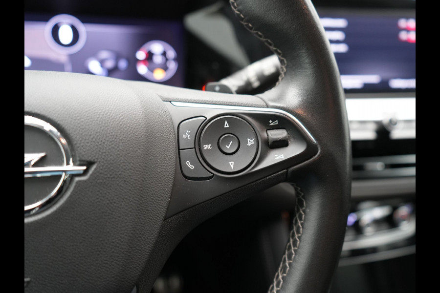 Opel Grandland 1.6 Turbo GS Line Facelift Plug In Hybrid 225pk Dealer O.H PHEV | Adaptive Cruise | 360 Camera | Matrix LED | Black Optic | Alcantara Sporstoelen Verwarmd | Apple Carplay | Sfeerverlichting | Navigatie | Virtual | DAB | 18"L.M |