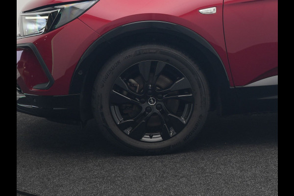 Opel Grandland 1.6 Turbo GS Line Facelift Plug In Hybrid 225pk Dealer O.H PHEV | Adaptive Cruise | 360 Camera | Matrix LED | Black Optic | Alcantara Sporstoelen Verwarmd | Apple Carplay | Sfeerverlichting | Navigatie | Virtual | DAB | 18"L.M |