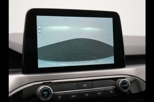 Ford Kuga 2.5 Titanium Plug In Hybrid 225pk Dealer O.H. PHEV | Panodak | Trekhaak Afneembaar | Adaptive Cruise | 360 Camera | Bang&Olufsen | Sportstoelen & Stuur Verwarmd | Keyless | Blis | Navigatie | DAB |