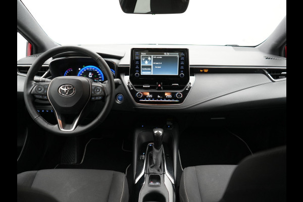Toyota Corolla Touring Sports 2.0 Hybrid Dynamic 180pk Dealer O.H. | Adaptive Cruise | Camera | Sportstoelen & Stuur Verwarmd | Apple Carplay | Keyless | Blis | Navigatie | DAB |