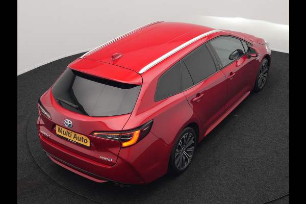 Toyota Corolla Touring Sports 2.0 Hybrid Dynamic 180pk Dealer O.H. | Adaptive Cruise | Camera | Sportstoelen & Stuur Verwarmd | Apple Carplay | Keyless | Blis | Navigatie | DAB |
