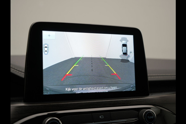 Ford Kuga 2.5 Vignale Plug In Hybrid 225pk Dealer O.H. PHEV | Trekhaak Afneembaar | Head Up | 360 Camera | Adaptive Cruise | Lederen Sportstoelen Memory & Verwarmd | Bang&Olufsen | Stuur Verwarmd | Apple Carplay | Blis | Keyless | Navigatie | DAB