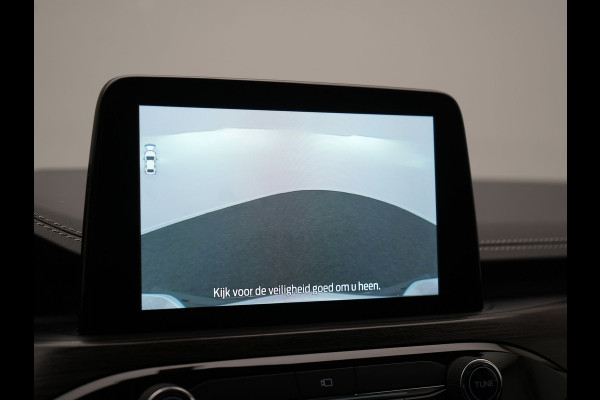 Ford Kuga 2.5 Vignale Plug In Hybrid 225pk Dealer O.H. PHEV | Trekhaak Afneembaar | Head Up | 360 Camera | Adaptive Cruise | Lederen Sportstoelen Memory & Verwarmd | Bang&Olufsen | Stuur Verwarmd | Apple Carplay | Blis | Keyless | Navigatie | DAB