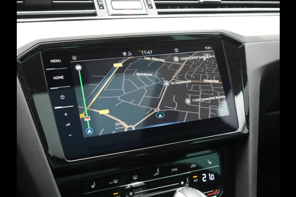 Volkswagen Passat Variant 1.4 TSI GTE Business Plug In Hybrid 218pk Dealer O.H PHEV | Trekhaak Af Fabriek | Panodak | Adaptive Cruise | Camera | Alcantara Sportstoelen Massage & Verwarmd | Apple Carplay | Navigatie | Keyless | Virtual | DAB |