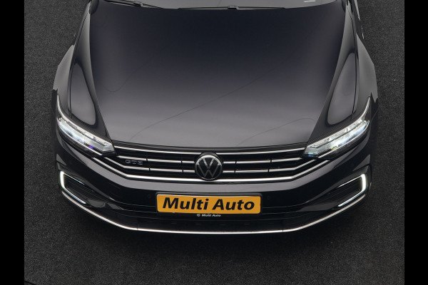 Volkswagen Passat Variant 1.4 TSI GTE Business Plug In Hybrid 218pk Dealer O.H PHEV | Trekhaak Af Fabriek | Panodak | Adaptive Cruise | Camera | Alcantara Sportstoelen Massage & Verwarmd | Apple Carplay | Navigatie | Keyless | Virtual | DAB |