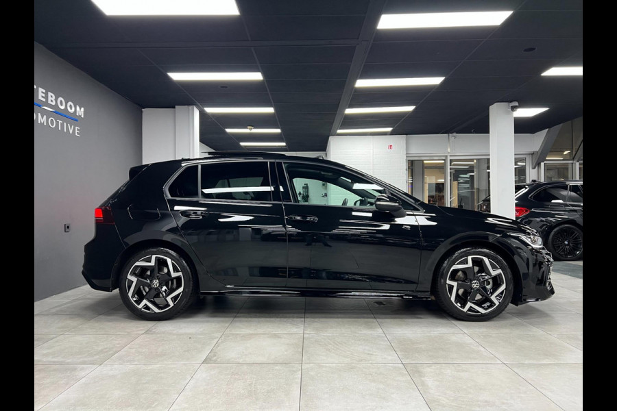Volkswagen Golf 8.5 1.5 eTSI R-Line | CAMERA | LED | PANO |