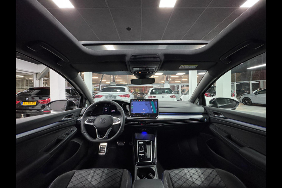 Volkswagen Golf 8.5 1.5 eTSI R-Line | CAMERA | LED | PANO |